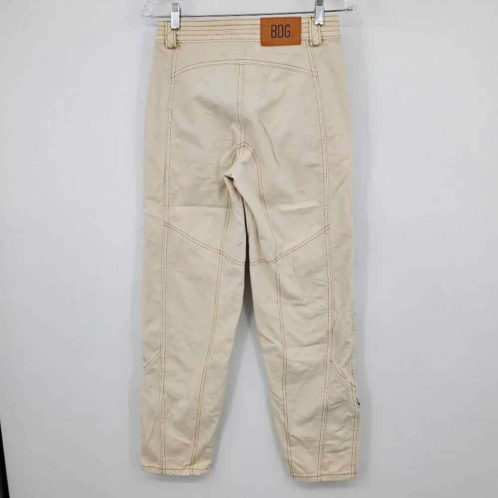 BDG Low Rise Cream Tapered Moto‎ Zipper Jeans Size 26